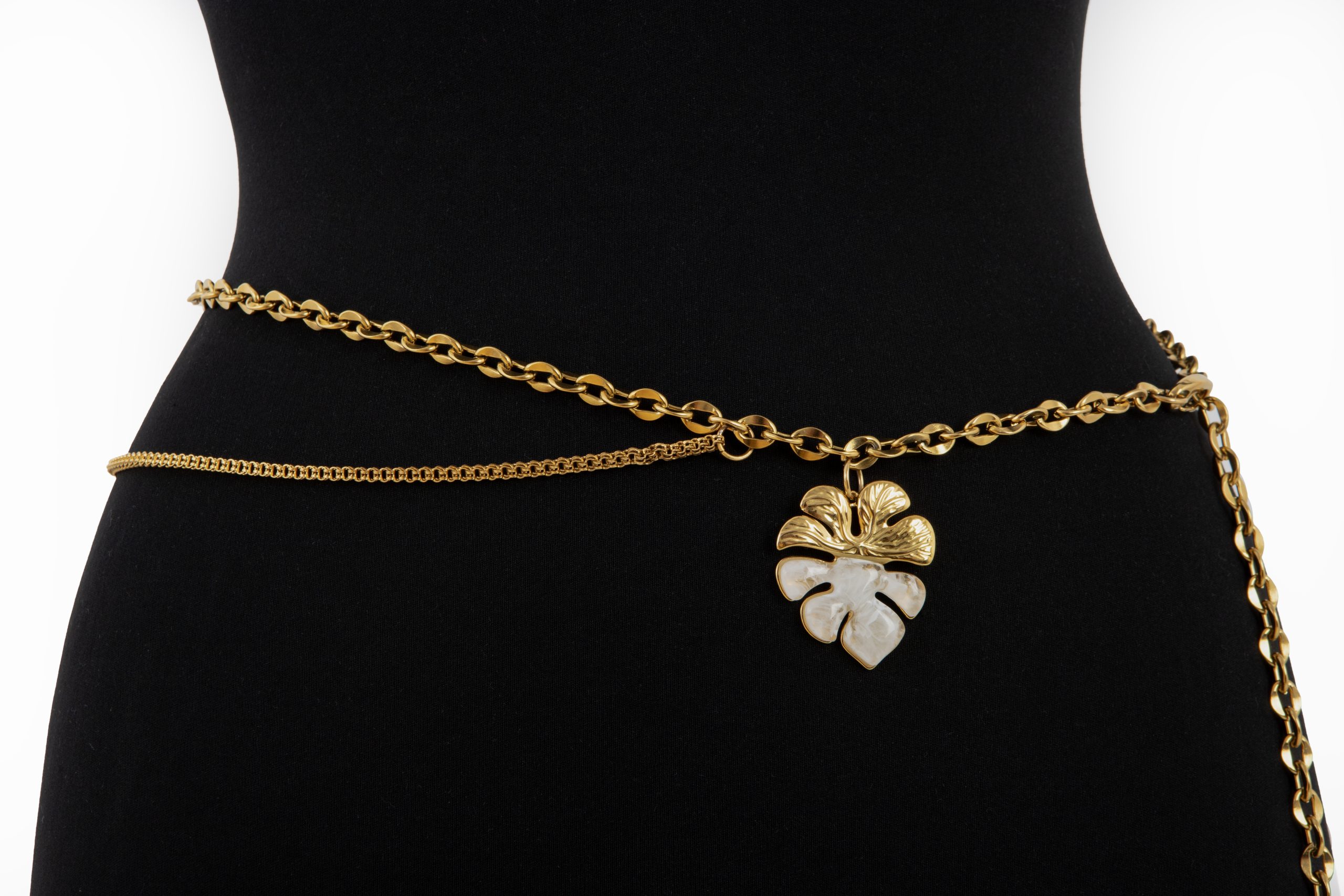 Golden asym leaf, χειροποίητη χρυσή ζώνη με μεγάλο μεταλλικό στοιχείο - Image 2